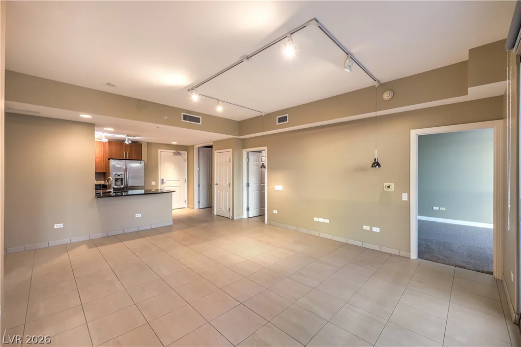 200 Sahara, Las Vegas, NV 89102