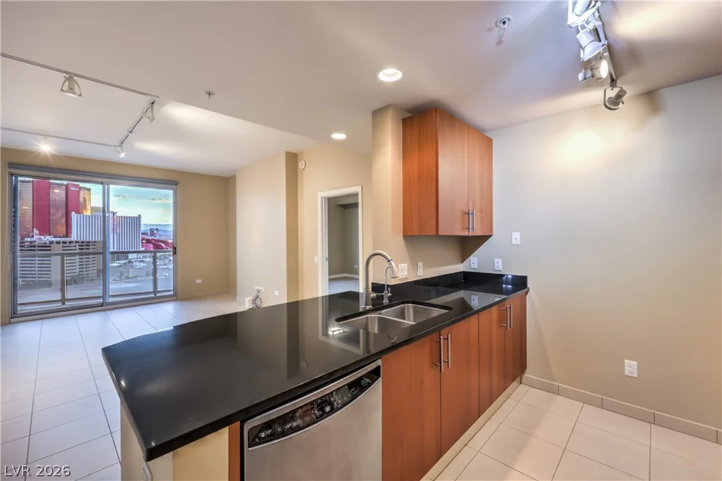 200 Sahara, Las Vegas, NV 89102