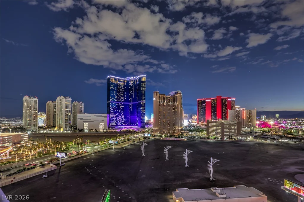 200 Sahara, Las Vegas, NV 89102