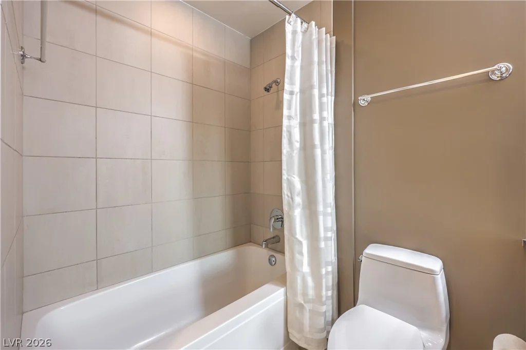 200 Sahara, Las Vegas, NV 89102
