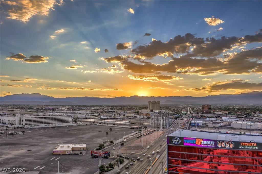 200 Sahara, Las Vegas, NV 89102
