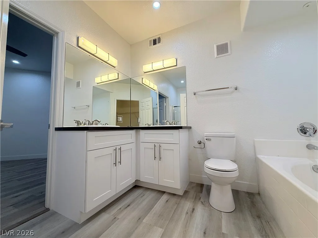 9975 Peace, Las Vegas, NV 89147