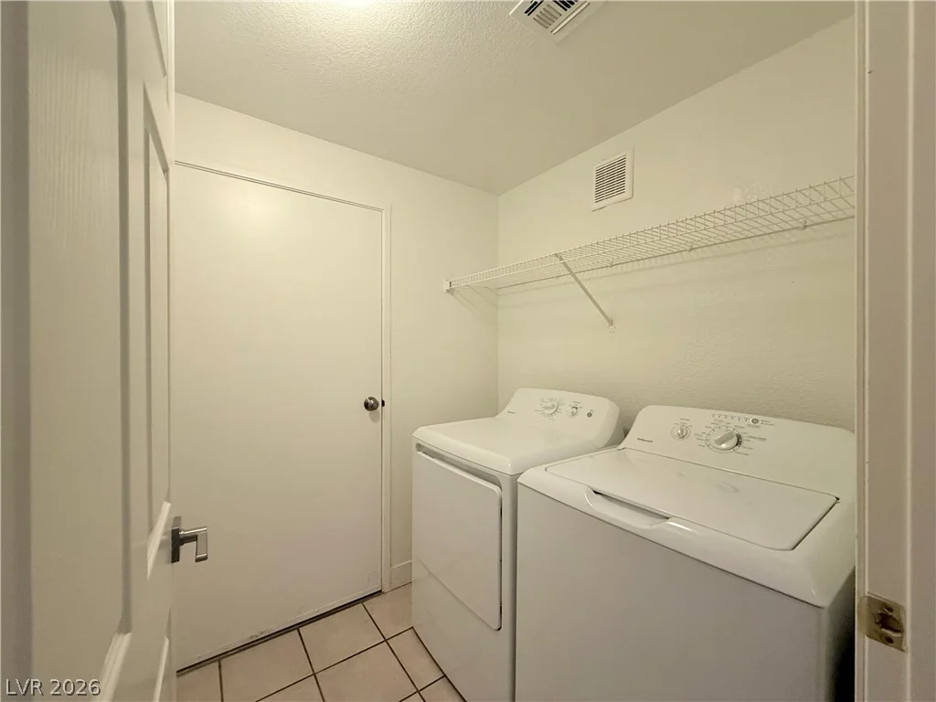 9975 Peace, Las Vegas, NV 89147