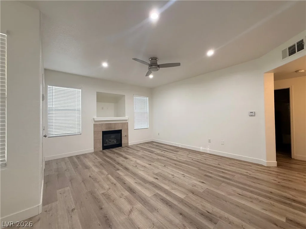 9975 Peace, Las Vegas, NV 89147