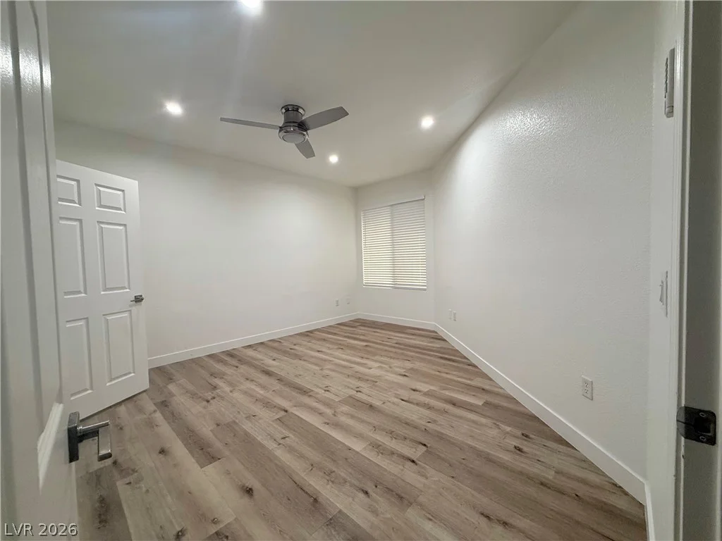 9975 Peace, Las Vegas, NV 89147
