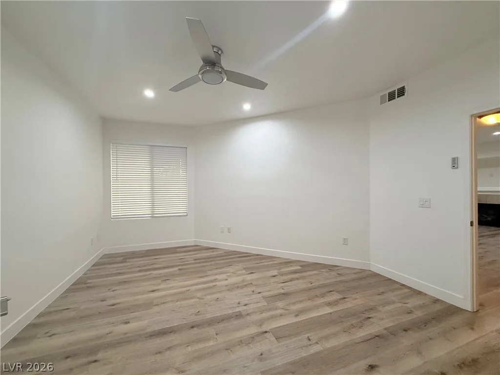 9975 Peace, Las Vegas, NV 89147