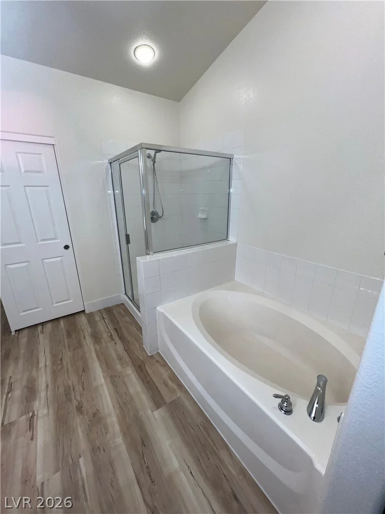 8240 Heather Rock, Las Vegas, NV 89117
