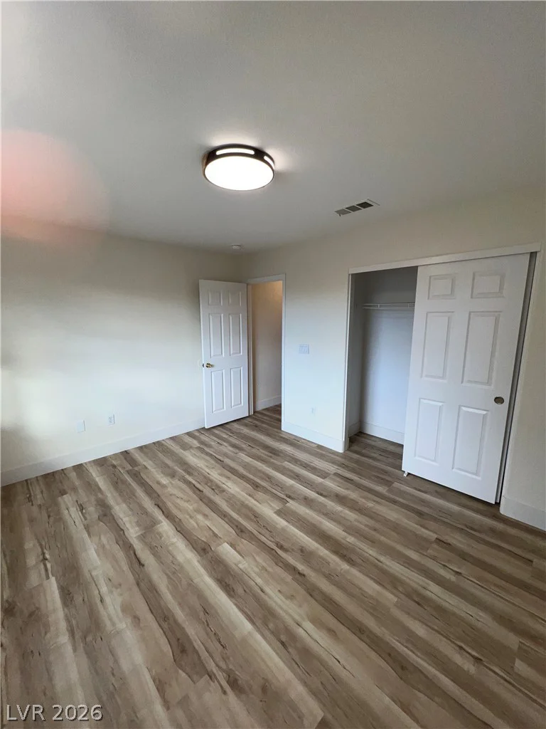 8240 Heather Rock, Las Vegas, NV 89117