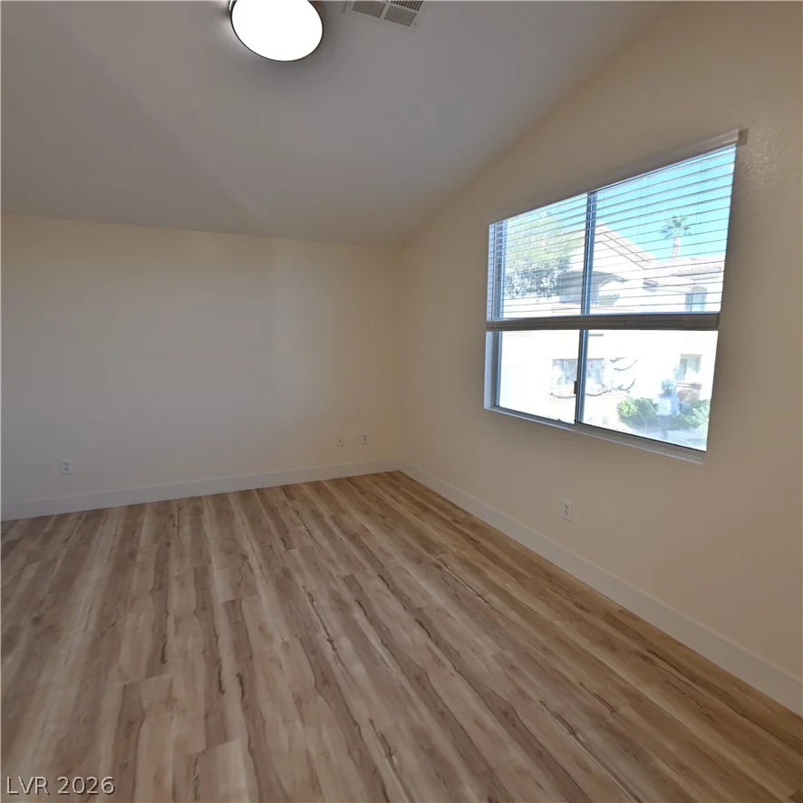 8240 Heather Rock, Las Vegas, NV 89117