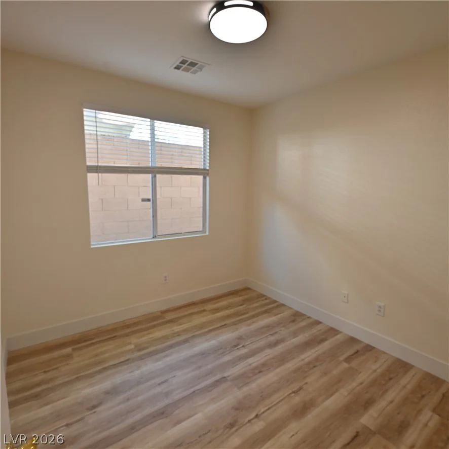 8240 Heather Rock, Las Vegas, NV 89117