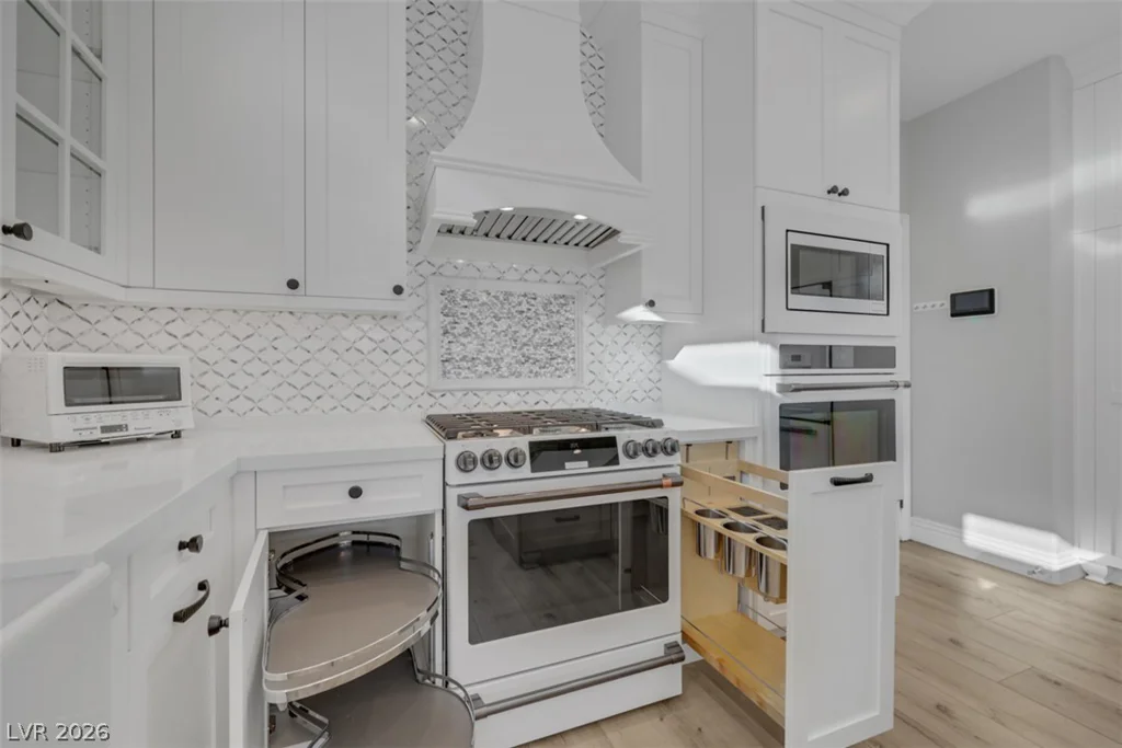 2699 Olivia Heights, Henderson, NV 89052