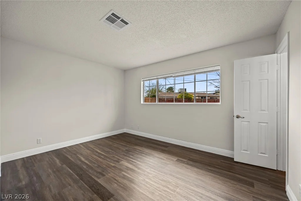 4122 Parkwood, Las Vegas, NV 89121