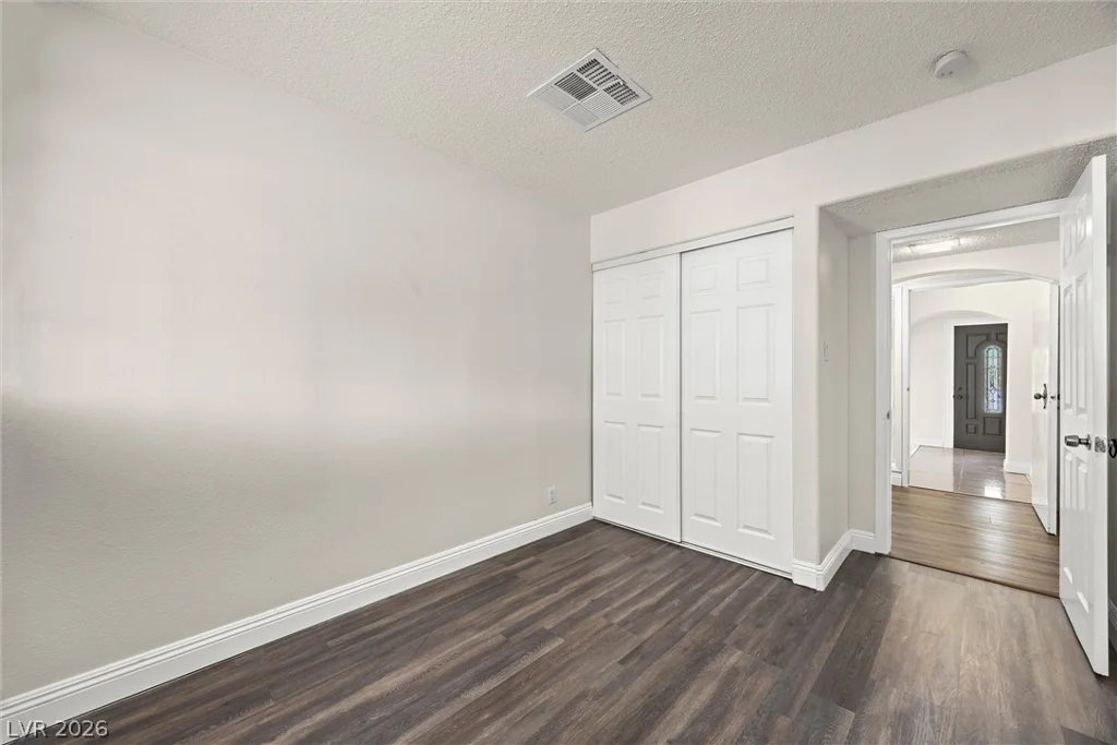 4122 Parkwood, Las Vegas, NV 89121