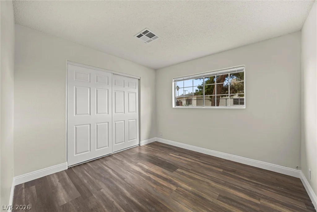4122 Parkwood, Las Vegas, NV 89121