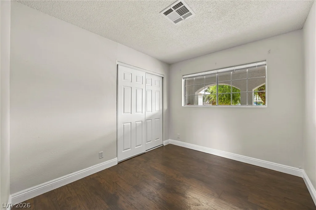 4122 Parkwood, Las Vegas, NV 89121