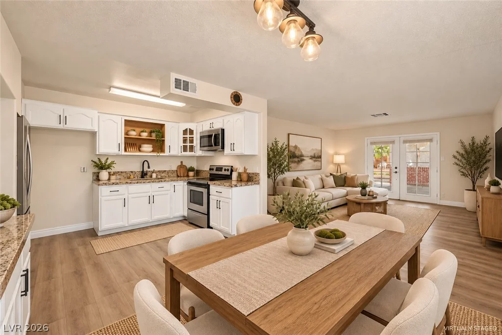 4122 Parkwood, Las Vegas, NV 89121