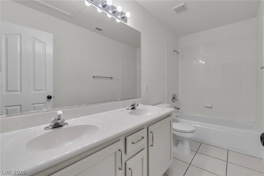 10332 Falls Church, Las Vegas, NV 89144