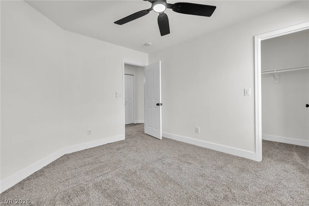 10332 Falls Church, Las Vegas, NV 89144