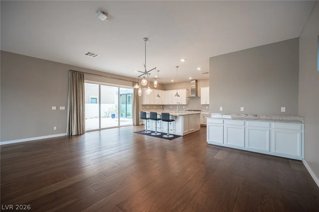 6214 Amber View, Las Vegas, NV 89135