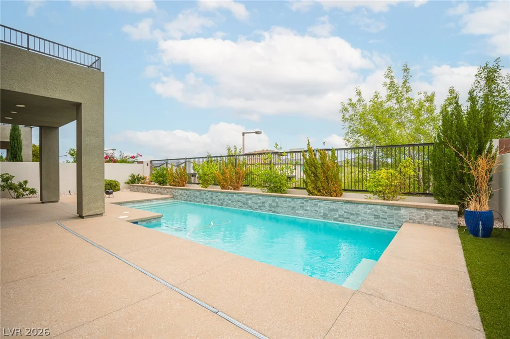6214 Amber View, Las Vegas, NV 89135