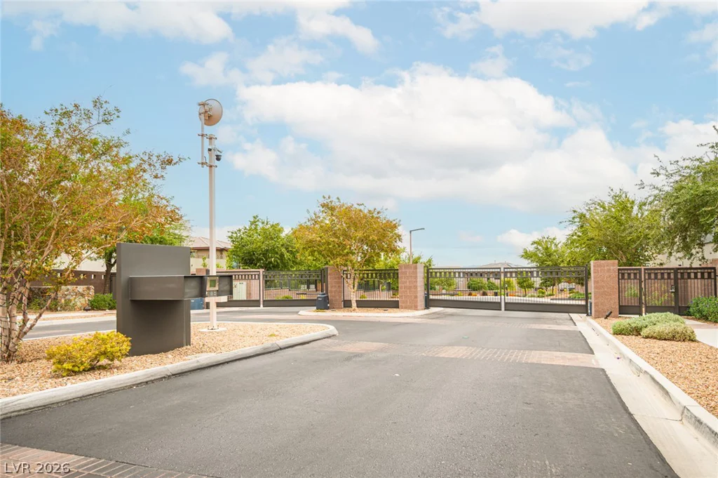6214 Amber View, Las Vegas, NV 89135