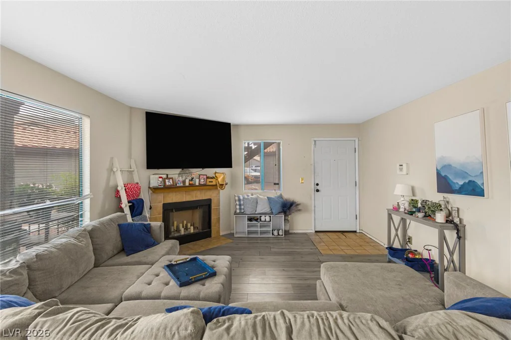 1575 Warm Springs, Henderson, NV 89014