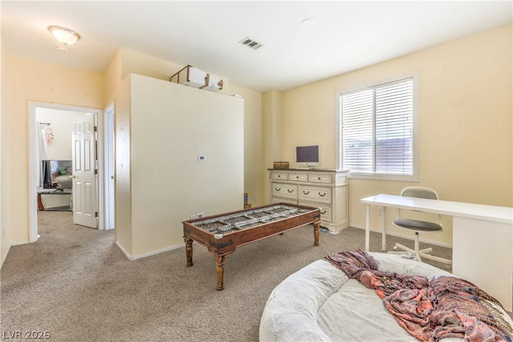 8900 Crooked Shell, Las Vegas, NV 89143
