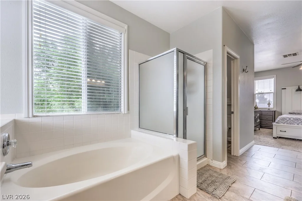 8900 Crooked Shell, Las Vegas, NV 89143