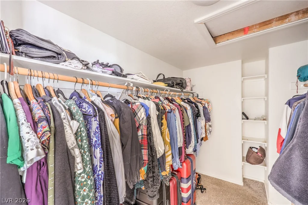 8900 Crooked Shell, Las Vegas, NV 89143