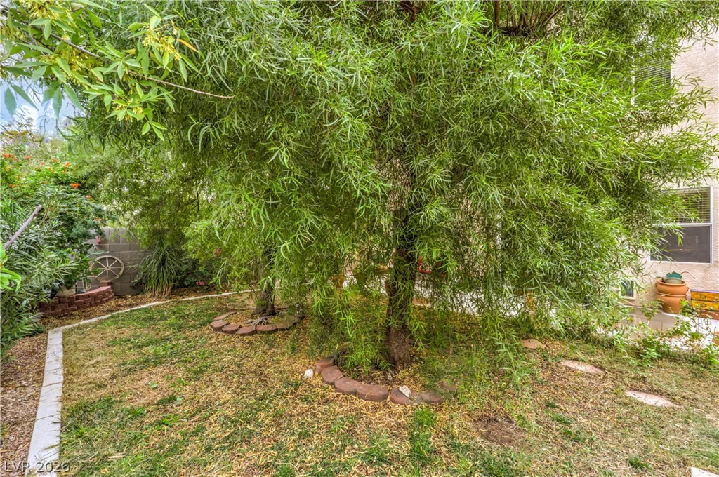 8900 Crooked Shell, Las Vegas, NV 89143