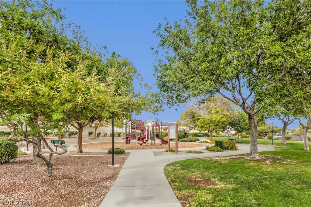 8900 Crooked Shell, Las Vegas, NV 89143