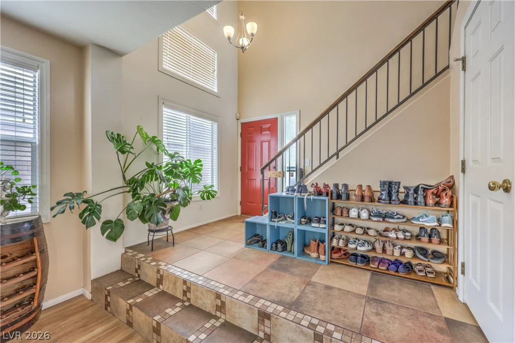 8900 Crooked Shell, Las Vegas, NV 89143