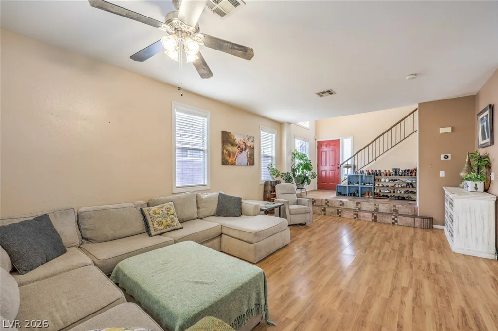 8900 Crooked Shell, Las Vegas, NV 89143
