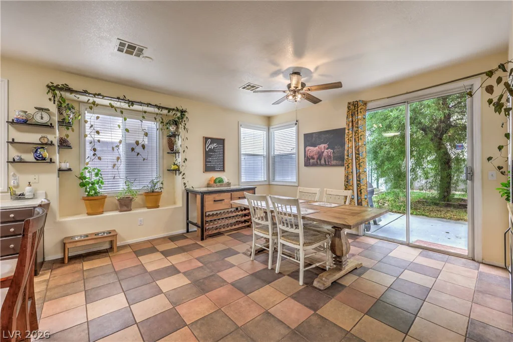 8900 Crooked Shell, Las Vegas, NV 89143