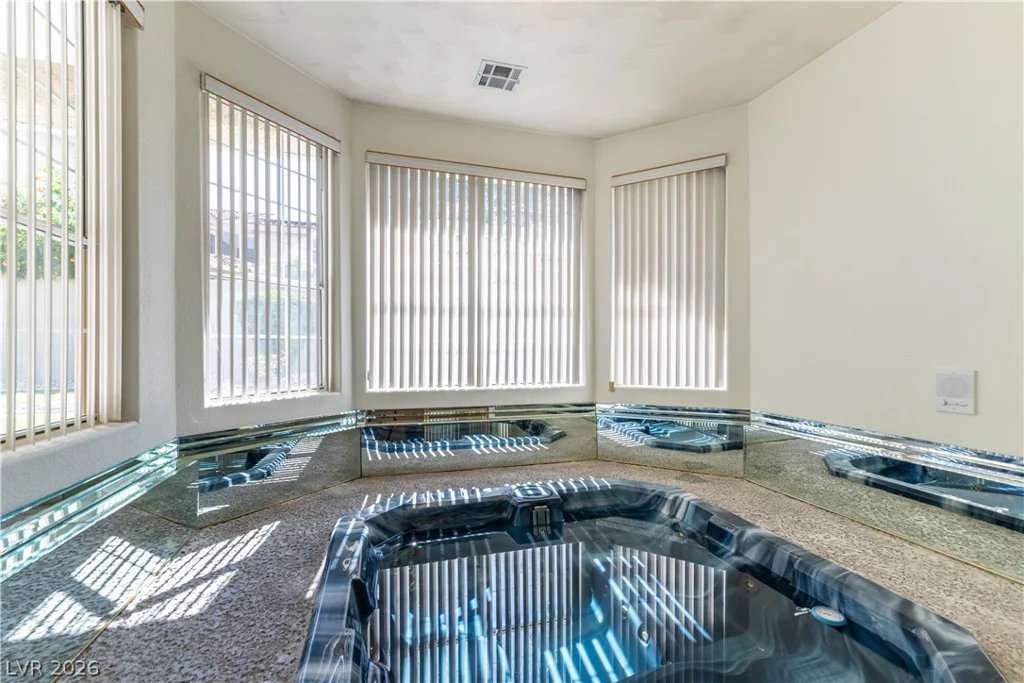 3013 Oakey, Las Vegas, NV 89102