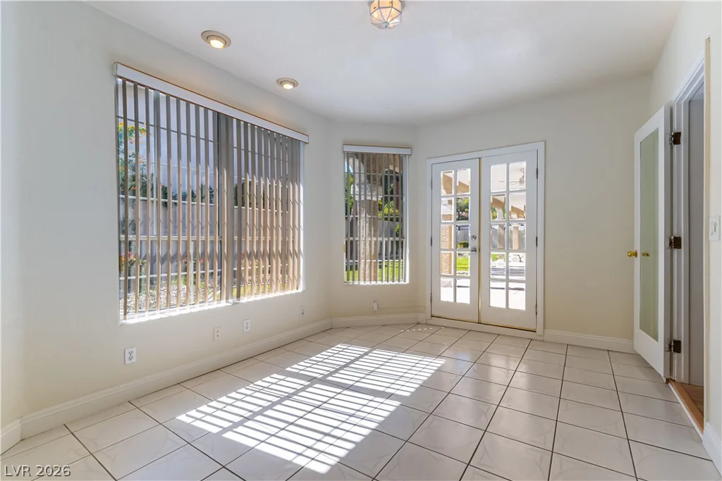 3013 Oakey, Las Vegas, NV 89102