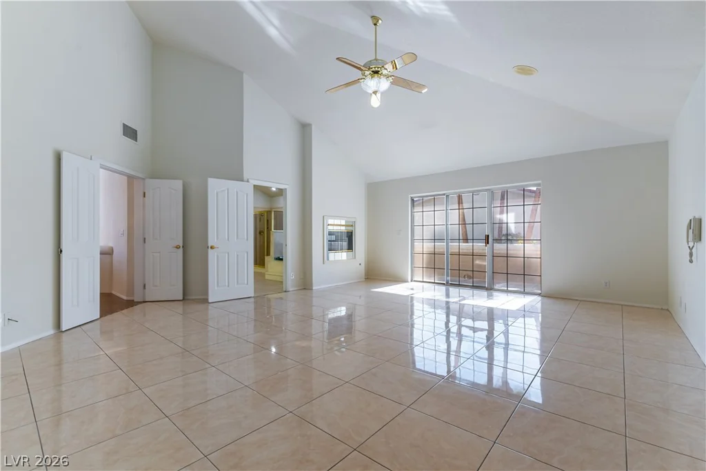 3013 Oakey, Las Vegas, NV 89102