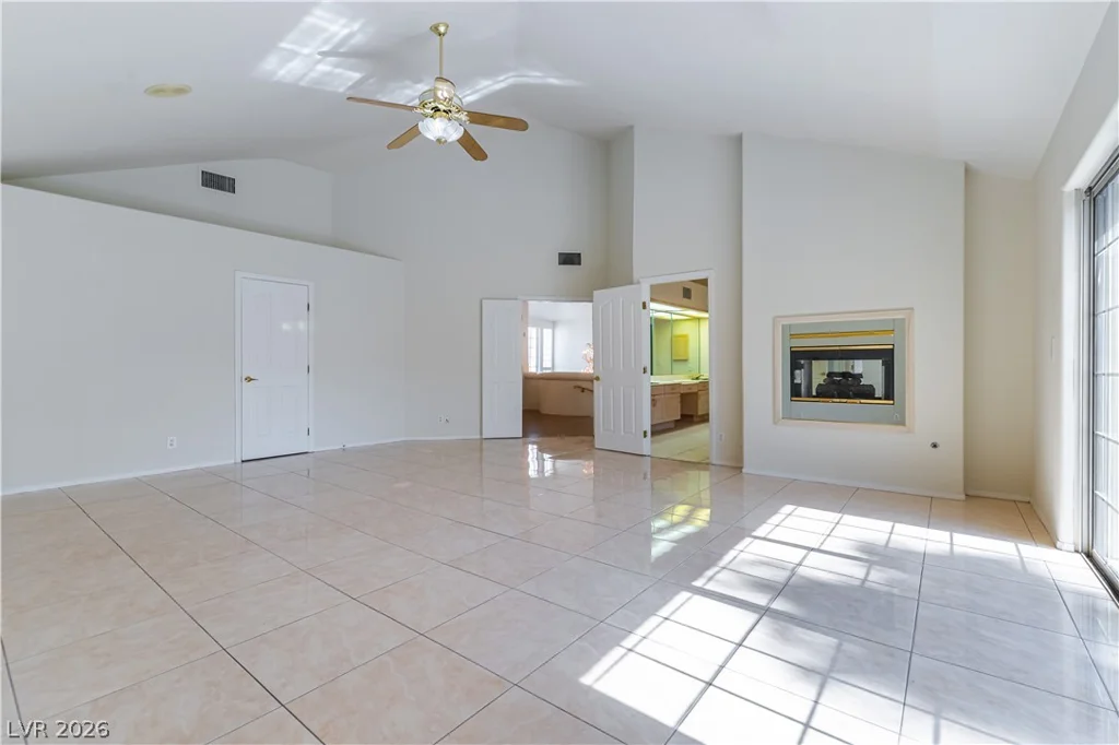 3013 Oakey, Las Vegas, NV 89102