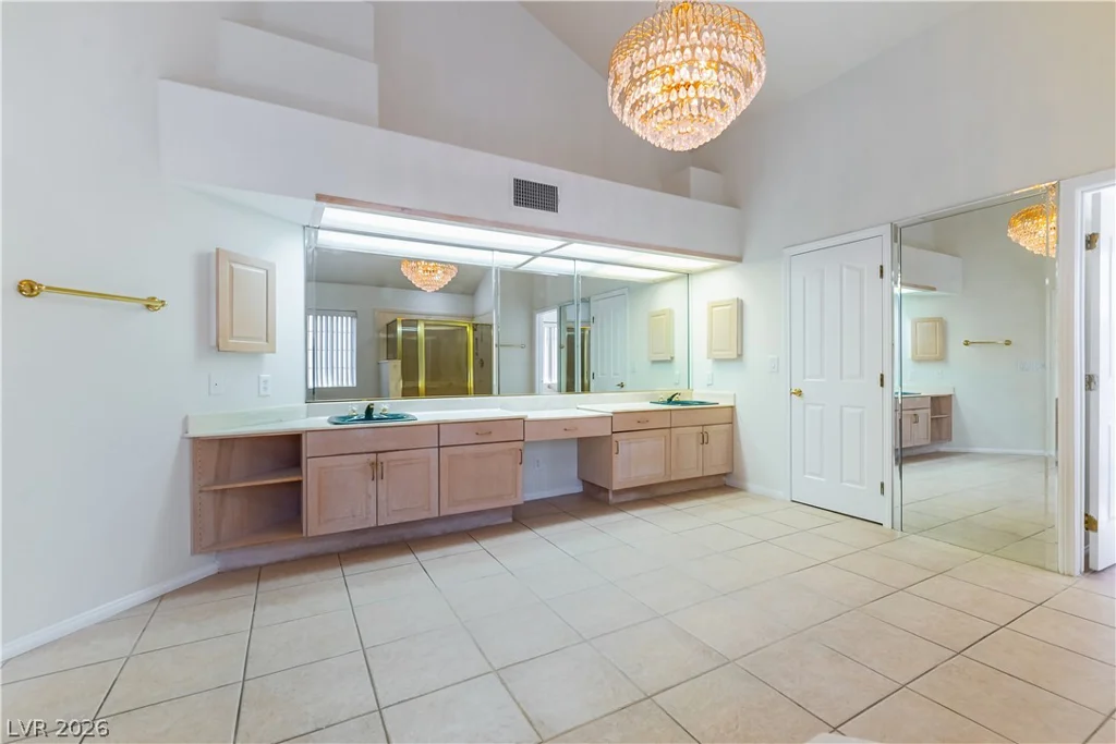 3013 Oakey, Las Vegas, NV 89102