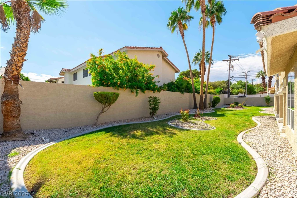 3013 Oakey, Las Vegas, NV 89102
