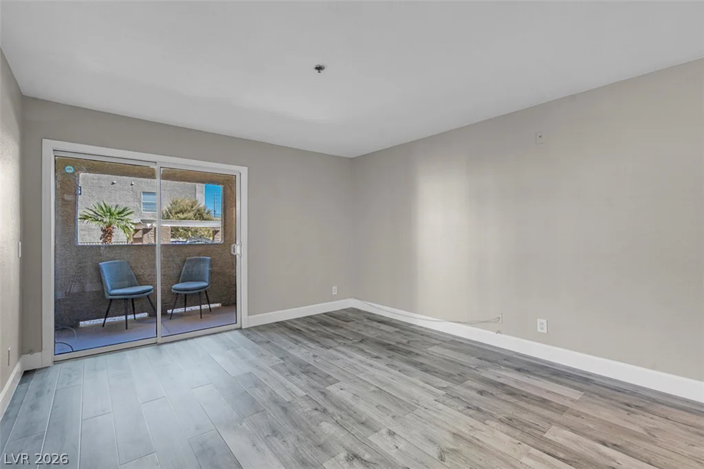 4200 Valley View, Las Vegas, NV 89103