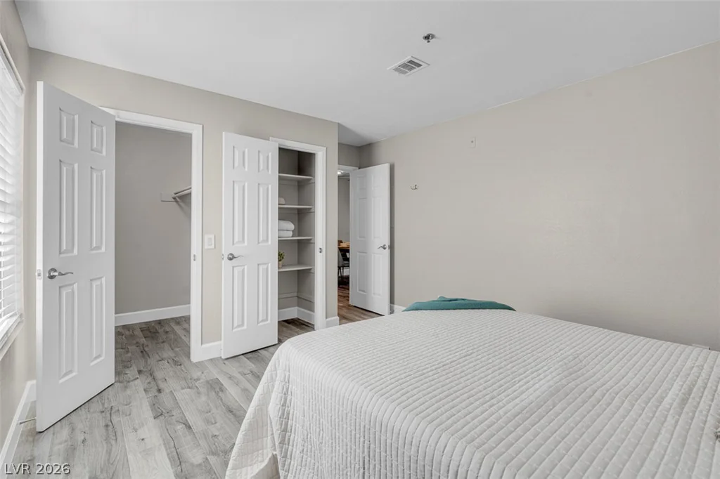 4200 Valley View, Las Vegas, NV 89103