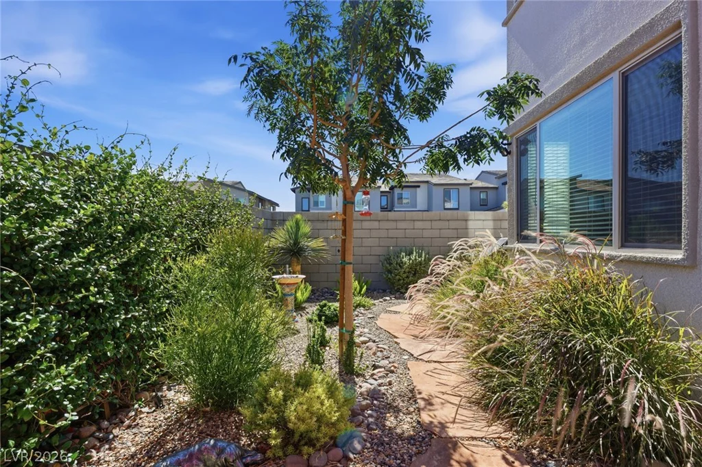 9215 Litvin, Las Vegas, NV 89166