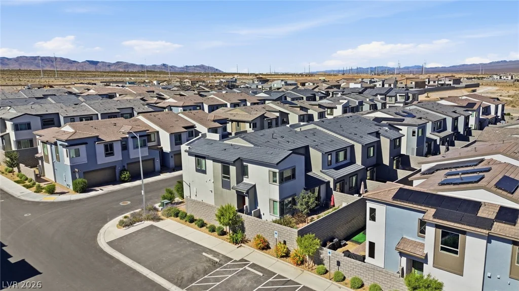 9215 Litvin, Las Vegas, NV 89166