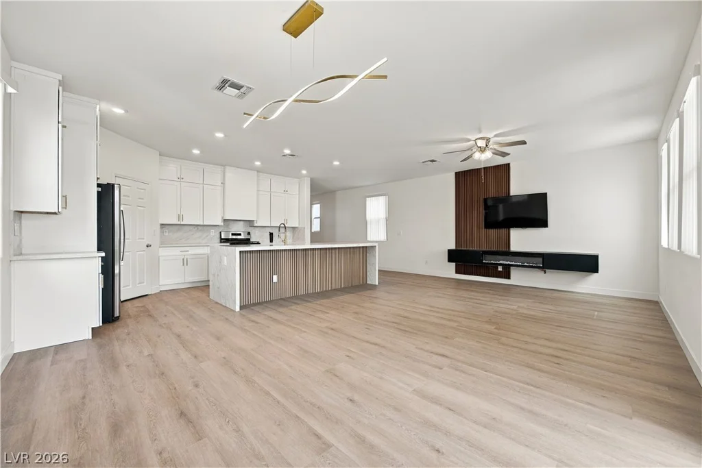 5987 Coja, Las Vegas, NV 89113
