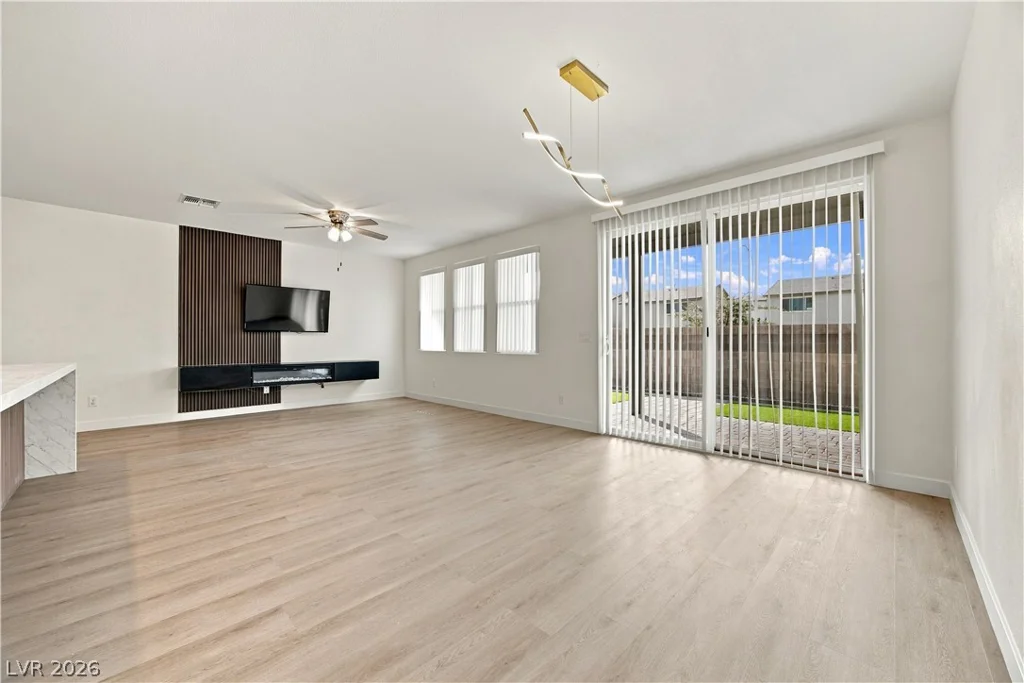 5987 Coja, Las Vegas, NV 89113