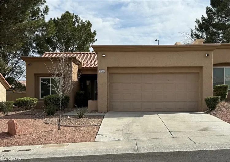 10101 Hemet, Las Vegas, NV 89134