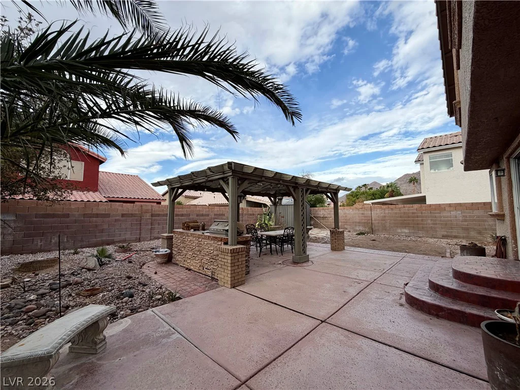 6380 Cantelope, Las Vegas, NV 89142