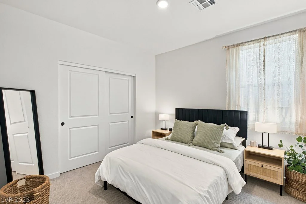 9865 Lost Horse, Las Vegas, NV 89178