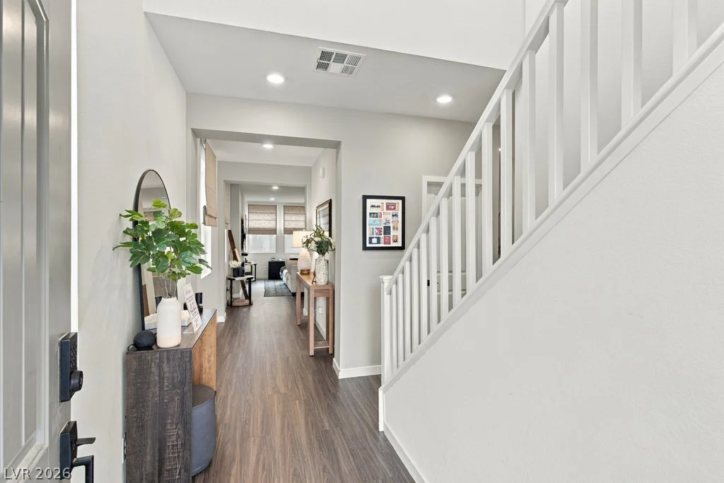 9865 Lost Horse, Las Vegas, NV 89178